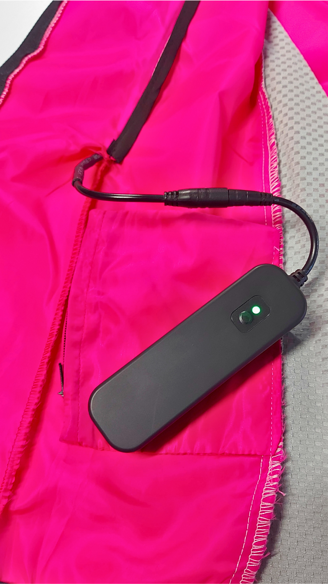 Chaleco Rosa neón con luz electroluminiscente